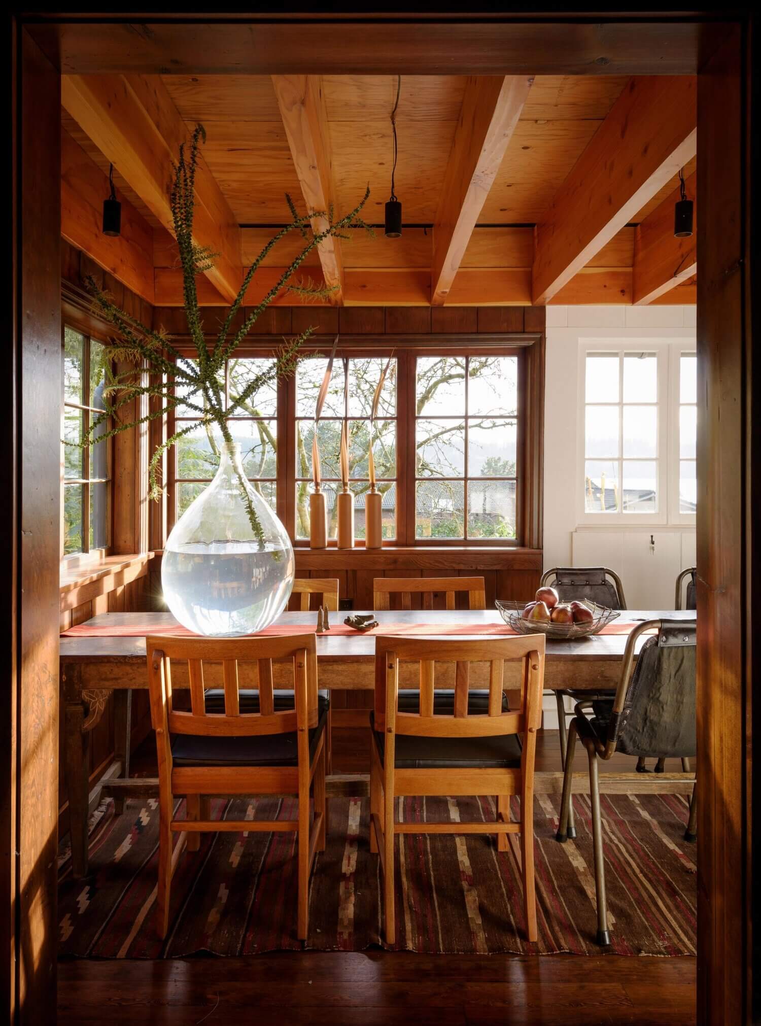 A Cozy Cabin With A Bedroom View Of The Surrounding Nature 4 cozy cabin nature nordroom4 A Cozy Cabin With A Bedroom View Of The Surrounding Nature