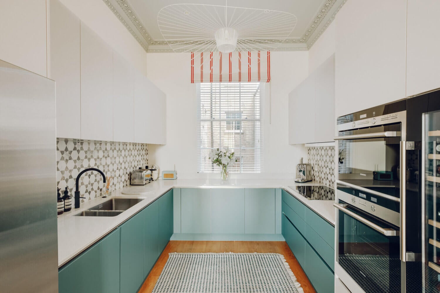 An Eclectic Apartment in a Historic Townhouse in Brighton 13 eclectic apartment townhouse brighton nordroom13 An Eclectic Apartment in a Historic Townhouse in Brighton