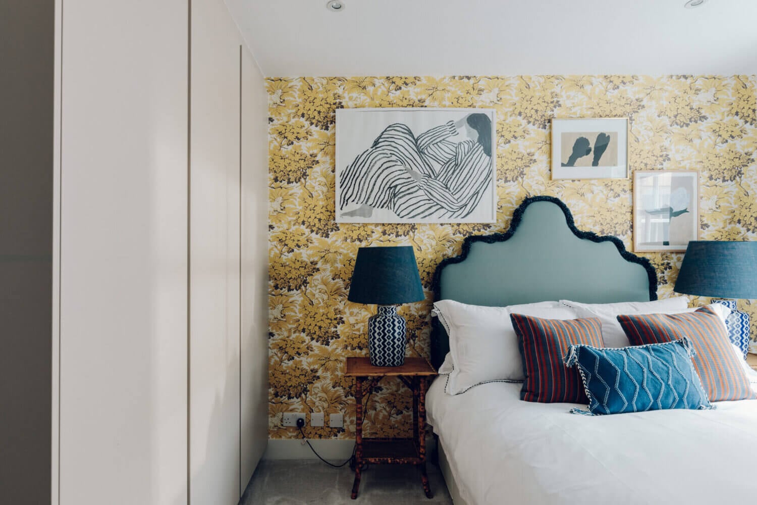 An Eclectic Apartment in a Historic Townhouse in Brighton 19 eclectic apartment townhouse brighton nordroom19 An Eclectic Apartment in a Historic Townhouse in Brighton
