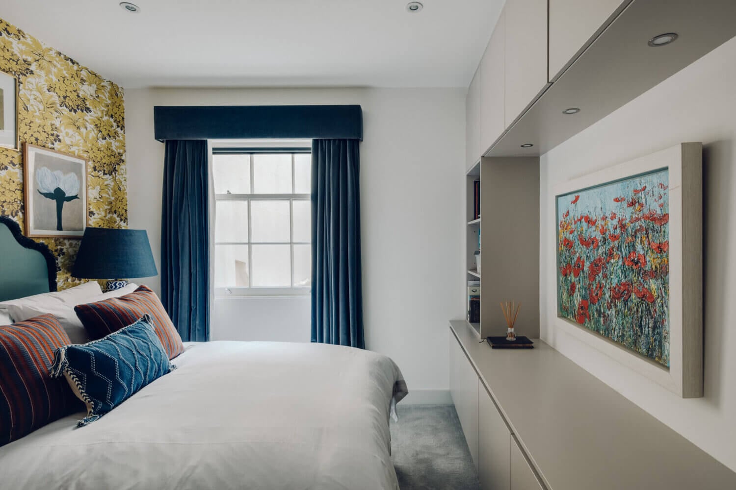 An Eclectic Apartment in a Historic Townhouse in Brighton 20 eclectic apartment townhouse brighton nordroom20 An Eclectic Apartment in a Historic Townhouse in Brighton