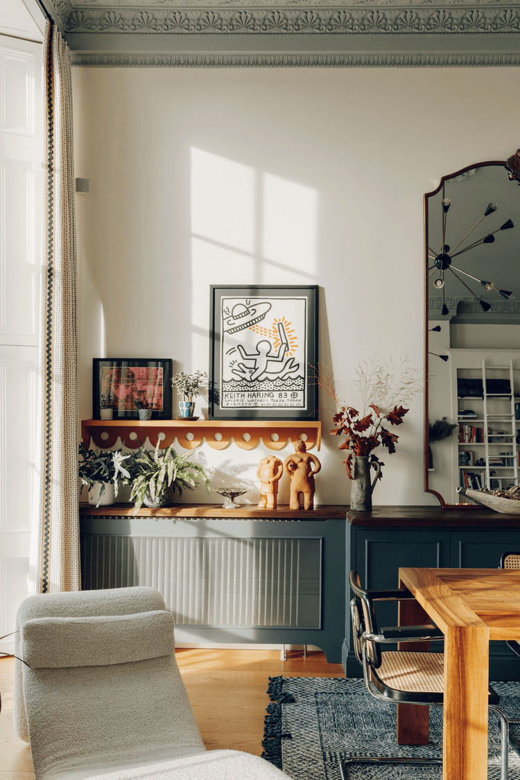 An Eclectic Apartment in a Historic Townhouse in Brighton 6 eclectic apartment townhouse brighton nordroom5 An Eclectic Apartment in a Historic Townhouse in Brighton
