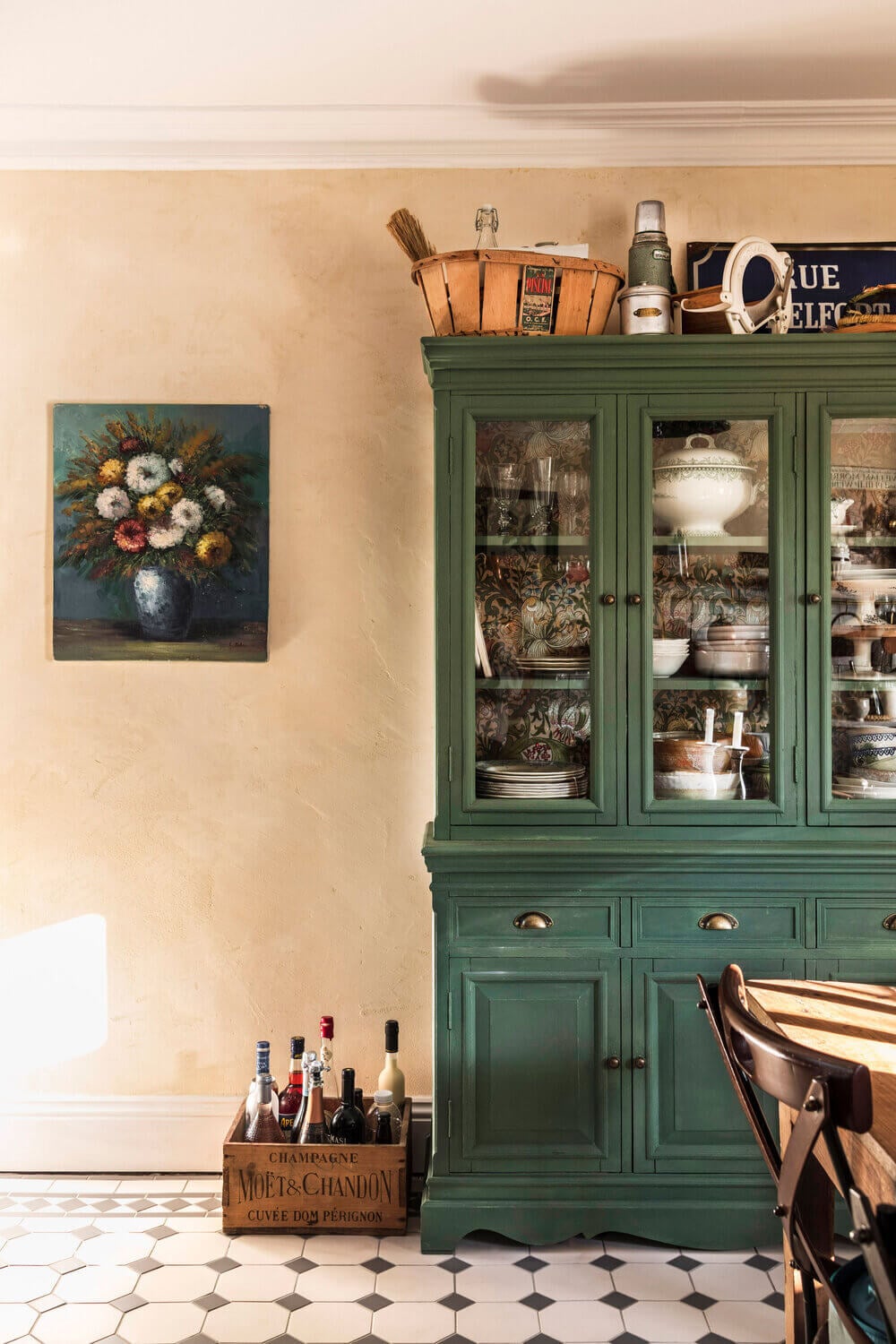 A Cozy Cluttered French-Style Kitchen by deVOL 14 french style devol kitchen nordroom13 A Cozy Cluttered French-Style Kitchen by deVOL