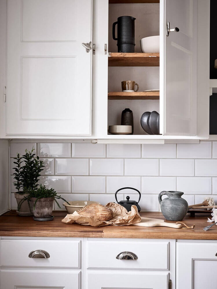 A Charming Scandinavian Apartment With Original Details 13 ACharmingScandinavianApartmentWithOriginalDetails TheNordroom12 A Charming Scandinavian Apartment With Original Details