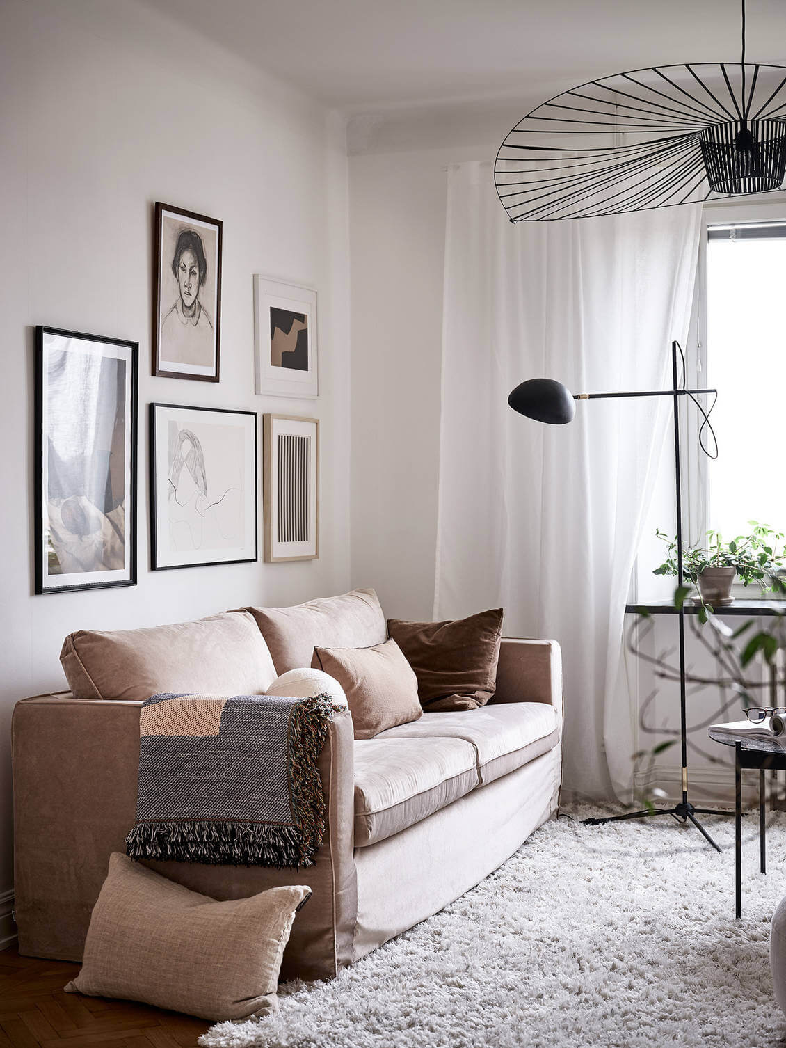 A Charming Scandinavian Apartment With Original Details 6 ACharmingScandinavianApartmentWithOriginalDetails TheNordroom5 A Charming Scandinavian Apartment With Original Details