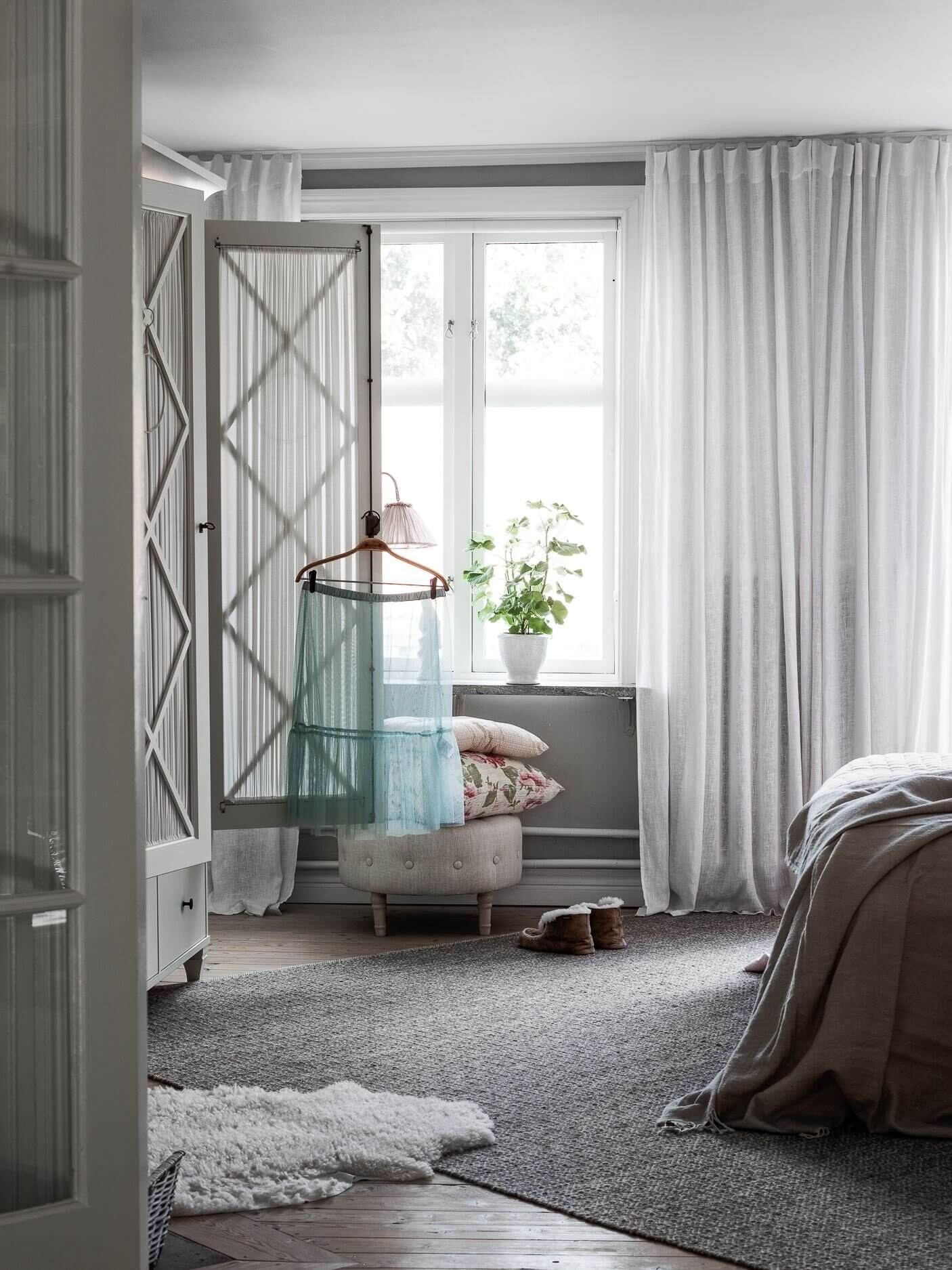 A Light Swedish Villa With Historic Charm 20 ALightSwedishVillaWithHistoricCharm TheNordroom20 A Light Swedish Villa With Historic Charm