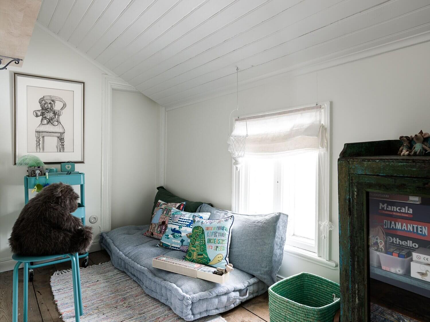 A Light Swedish Villa With Historic Charm 25 ALightSwedishVillaWithHistoricCharm TheNordroom25 A Light Swedish Villa With Historic Charm