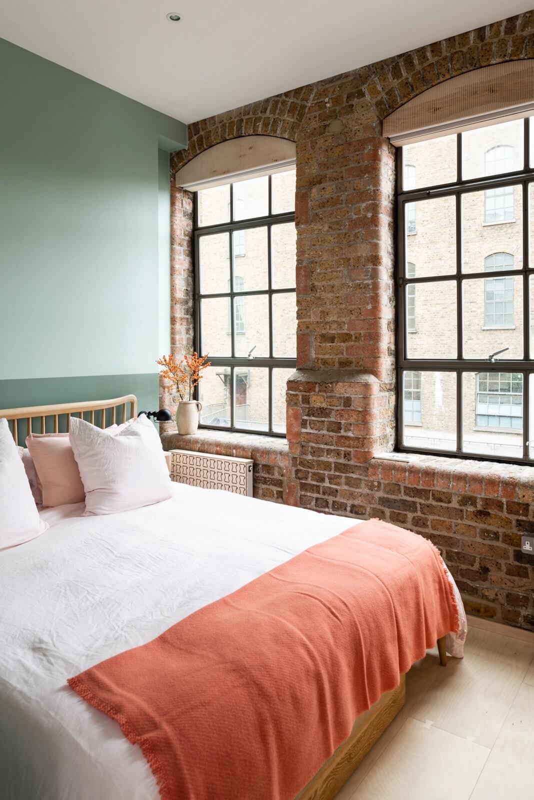 Clever Design In A Small London Apartment 12 CleverDesignInASmallLondonApartment TheNordroom12 Clever Design In A Small London Apartment