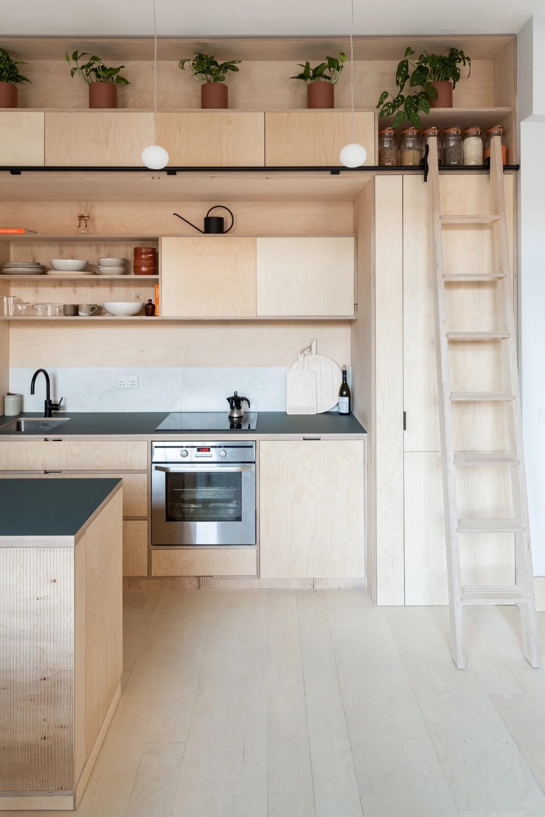 Clever Design In A Small London Apartment 7 CleverDesignInASmallLondonApartment TheNordroom7 Clever Design In A Small London Apartment