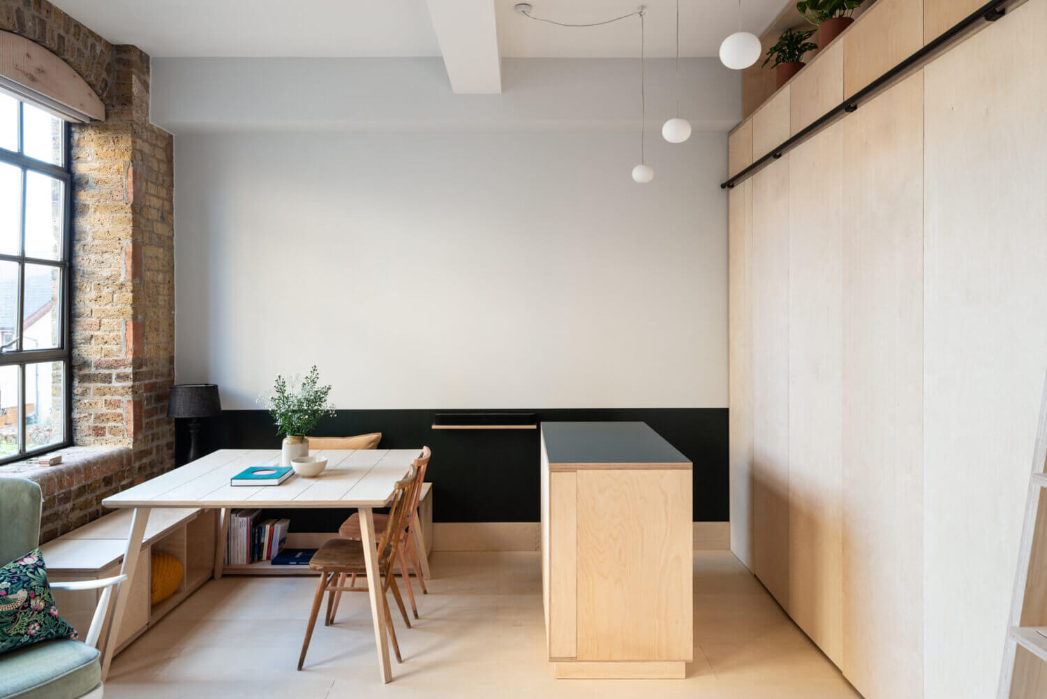 Clever Design In A Small London Apartment 9 CleverDesignInASmallLondonApartment TheNordroom9 Clever Design In A Small London Apartment