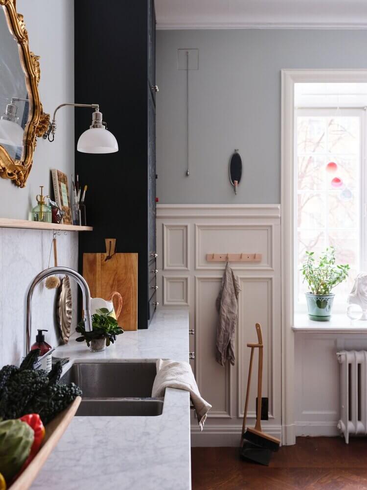 Colorful Touches In A Beautiful Stockholm Apartment 4 colorful touches scandinavian apartment nordroom3 Colorful Touches In A Beautiful Stockholm Apartment