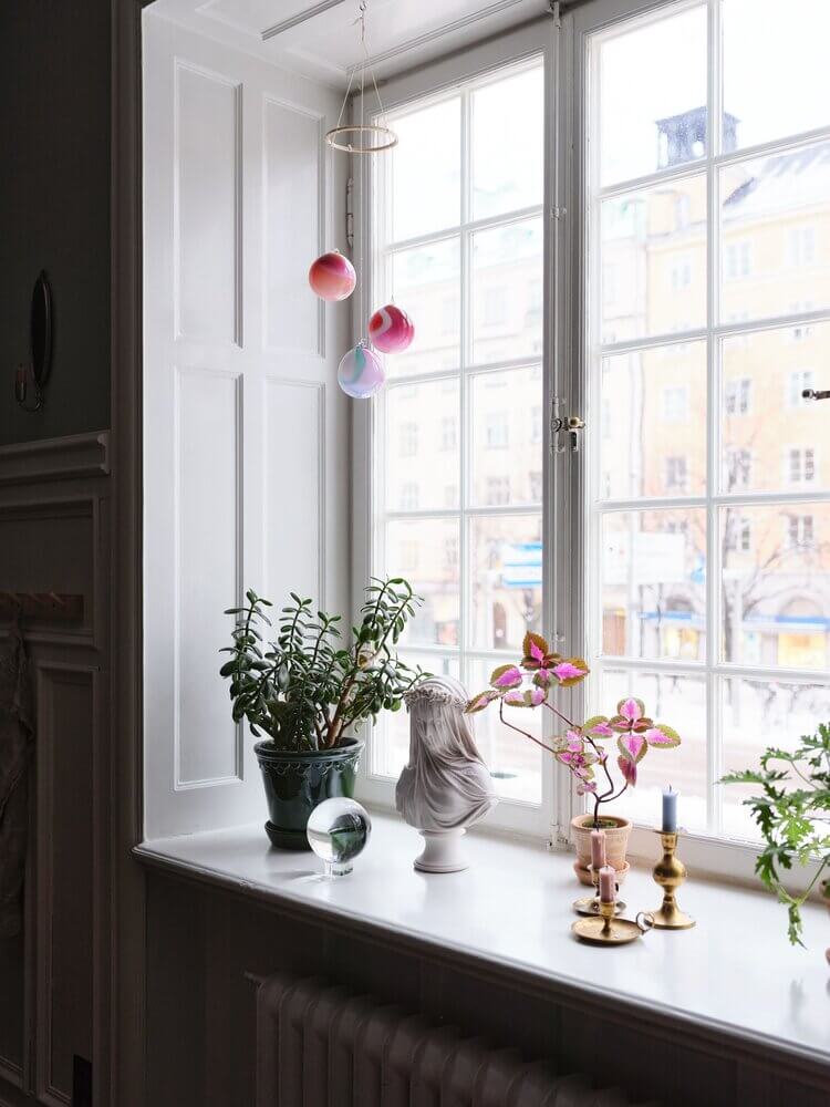 Colorful Touches In A Beautiful Stockholm Apartment 5 colorful touches scandinavian apartment nordroom4 Colorful Touches In A Beautiful Stockholm Apartment