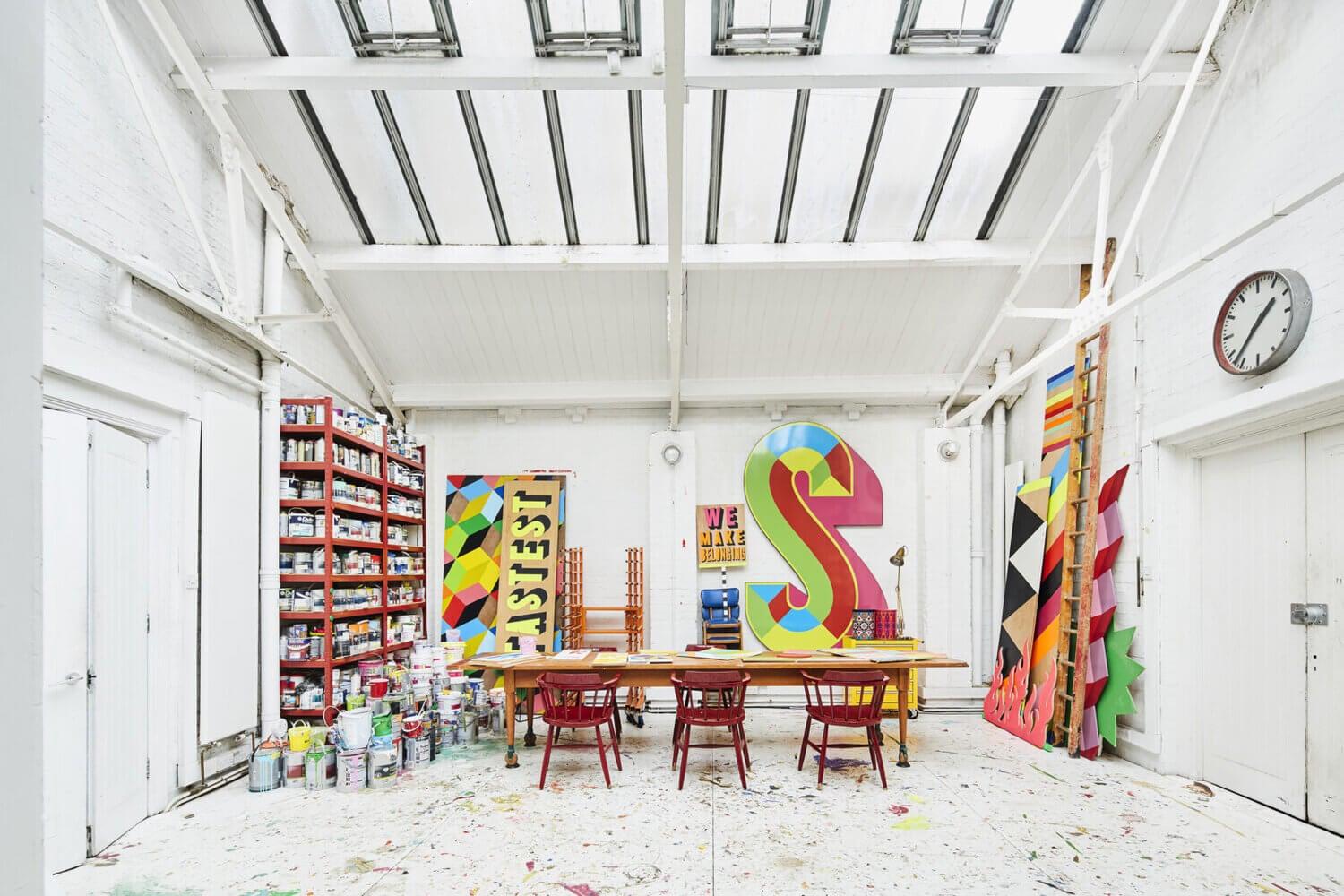 The Funky Colorful London Home of Artist Morag Myerscough 17 funky colorful london home artist morag myerscough nordroom17 The Funky Colorful London Home of Artist Morag Myerscough