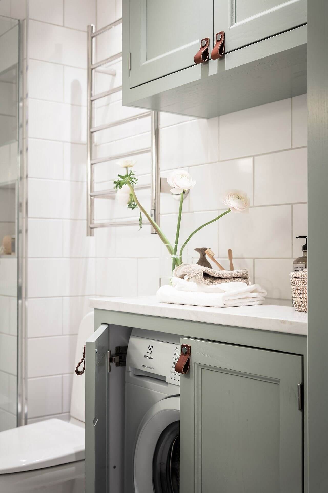 A Harmonious One-Bedroom Apartment With Plenty Of Storage 19 harmonious one bedroom apartment nordroom18 A Harmonious One-Bedroom Apartment With Plenty Of Storage