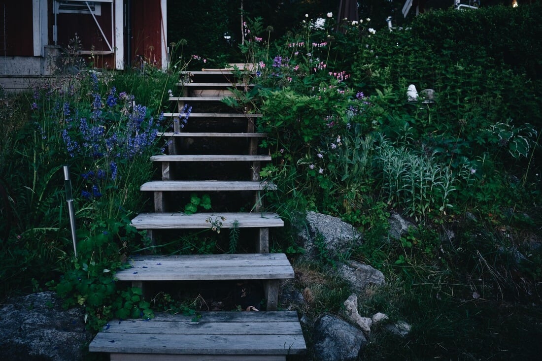 A Charming Small Vacation Home With A Lovely Garden 28 ACharmingSmallVacationHomeWithALovelyGarden TheNordroom23 A Charming Small Vacation Home With A Lovely Garden