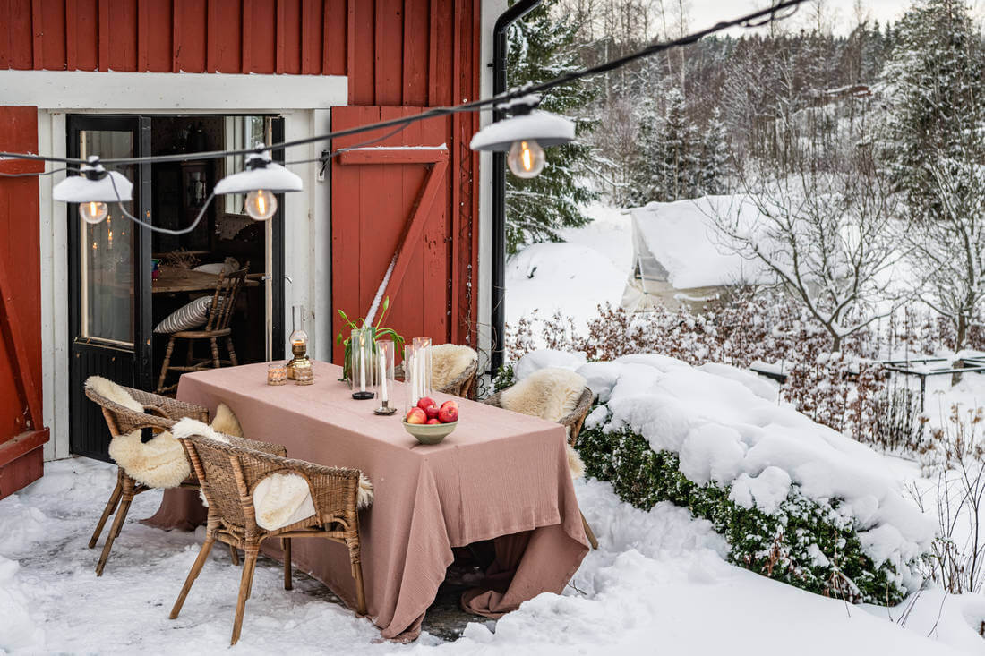 A Charming Small Vacation Home With A Lovely Garden 10 ACharmingSmallVacationHomeWithALovelyGarden TheNordroom6 A Charming Small Vacation Home With A Lovely Garden