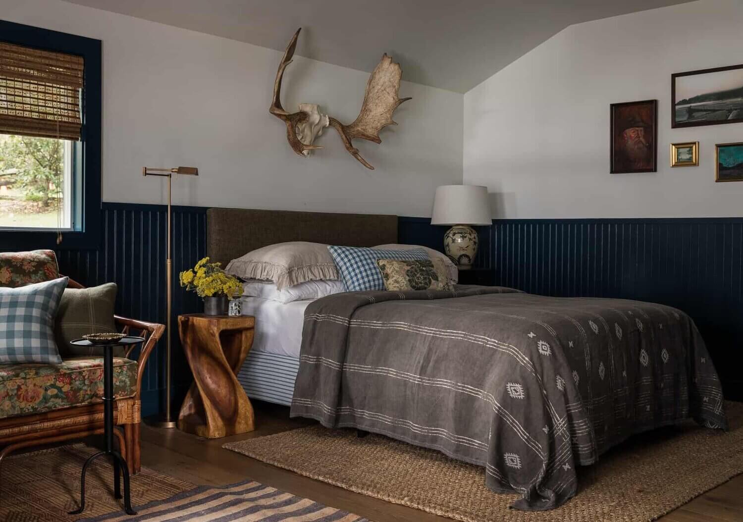 A Moody Cabin and Snug Designed by Heidi Caillier 23 AMoodyCabinandSnugDesignedbyHeidiCaillier TheNordroom44 A Moody Cabin and Snug Designed by Heidi Caillier