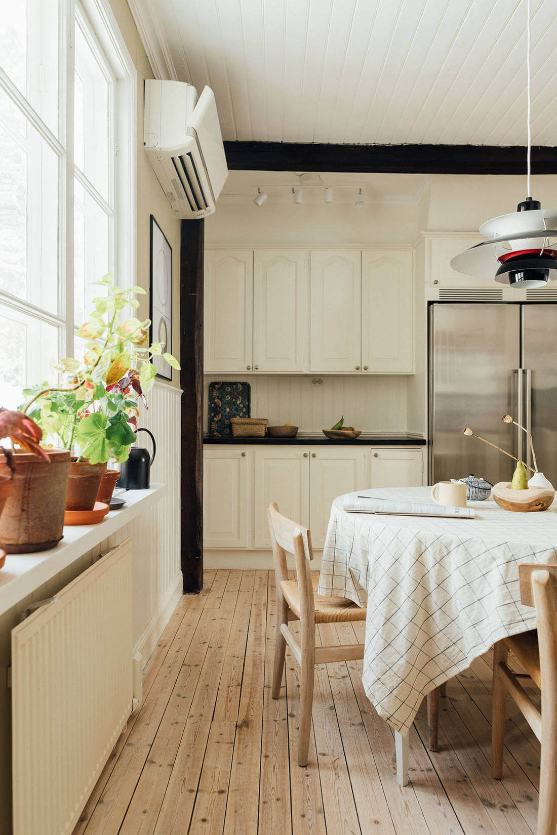 A Picture Perfect Swedish Country House 12 APicturePerfectSwedishCountryHouse TheNordroom12 A Picture Perfect Swedish Country House