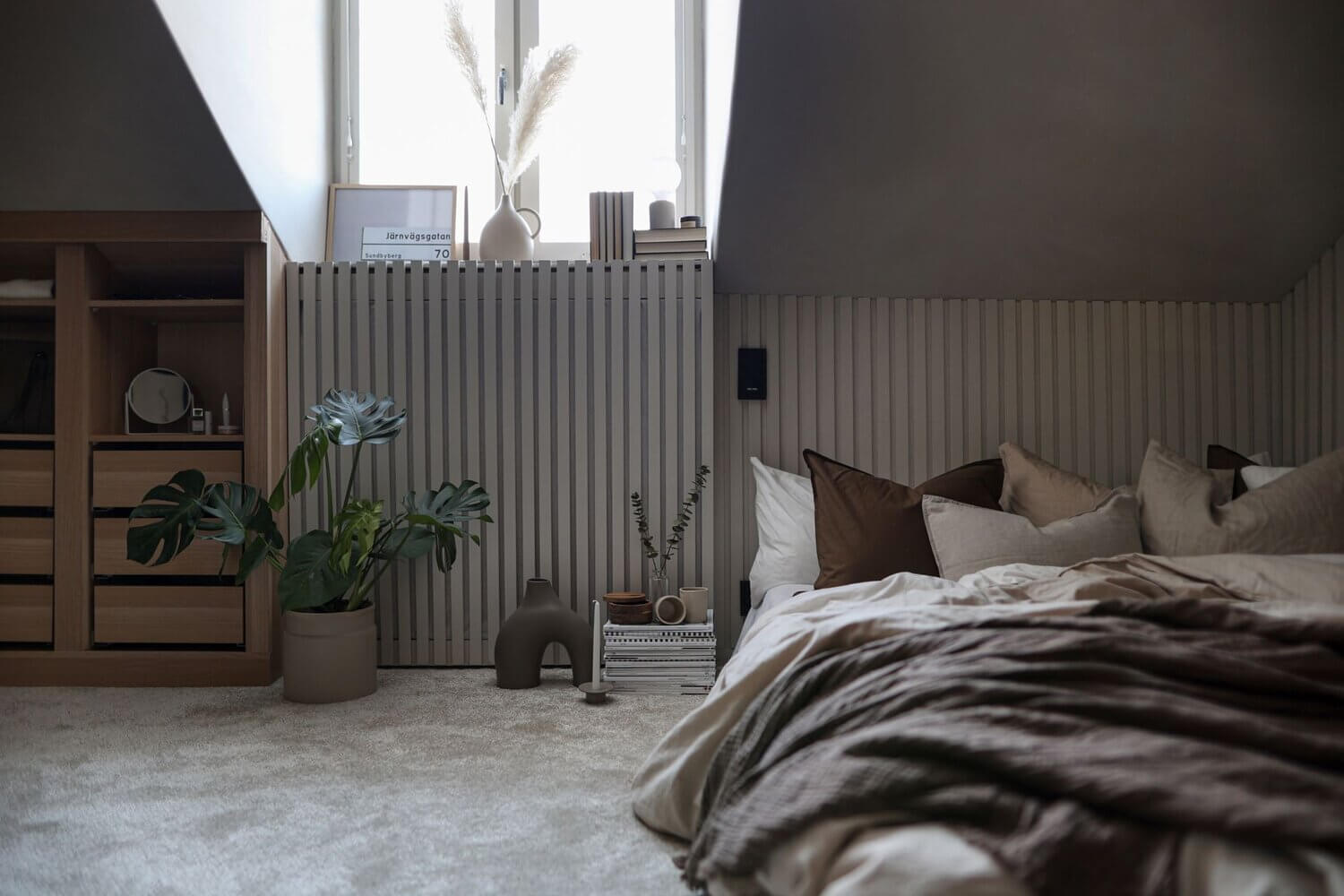 A Small Luxurious Attic Apartment in Sweden 9 ASmallLuxuriousAtticApartmentinSweden TheNordroom9 A Small Luxurious Attic Apartment in Sweden