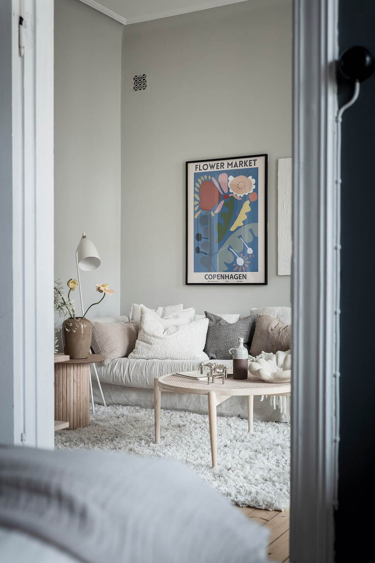 Blue and Grey Tones in a Wonderful Scandinavian Apartment 2 blue grey scandinavian apartment nordroom1 Blue and Grey Tones in a Wonderful Scandinavian Apartment