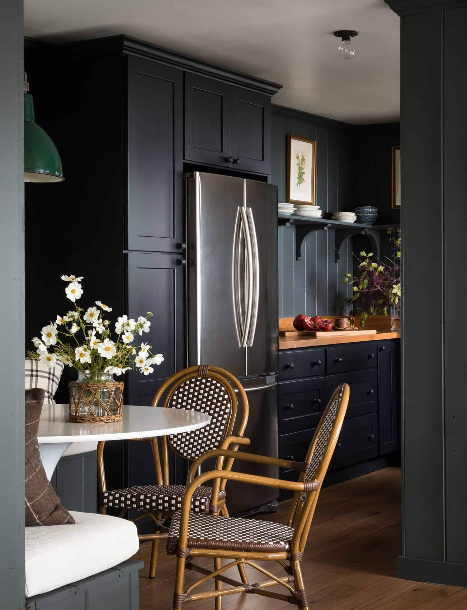 A Moody Cabin and Snug Designed by Heidi Caillier 2 moody cabin snug nordroom1 A Moody Cabin and Snug Designed by Heidi Caillier