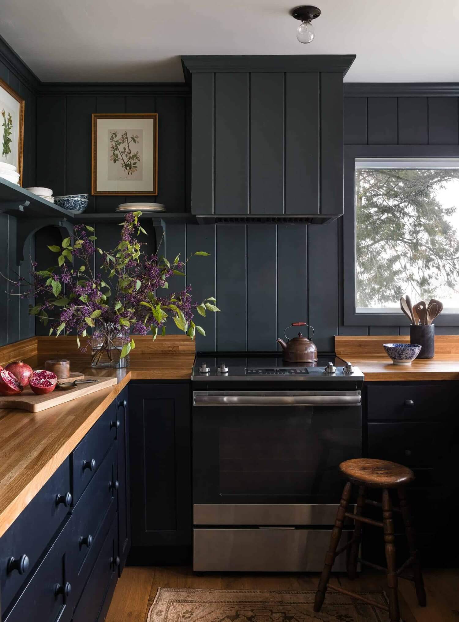 A Moody Cabin and Snug Designed by Heidi Caillier 3 moody cabin snug nordroom2 A Moody Cabin and Snug Designed by Heidi Caillier