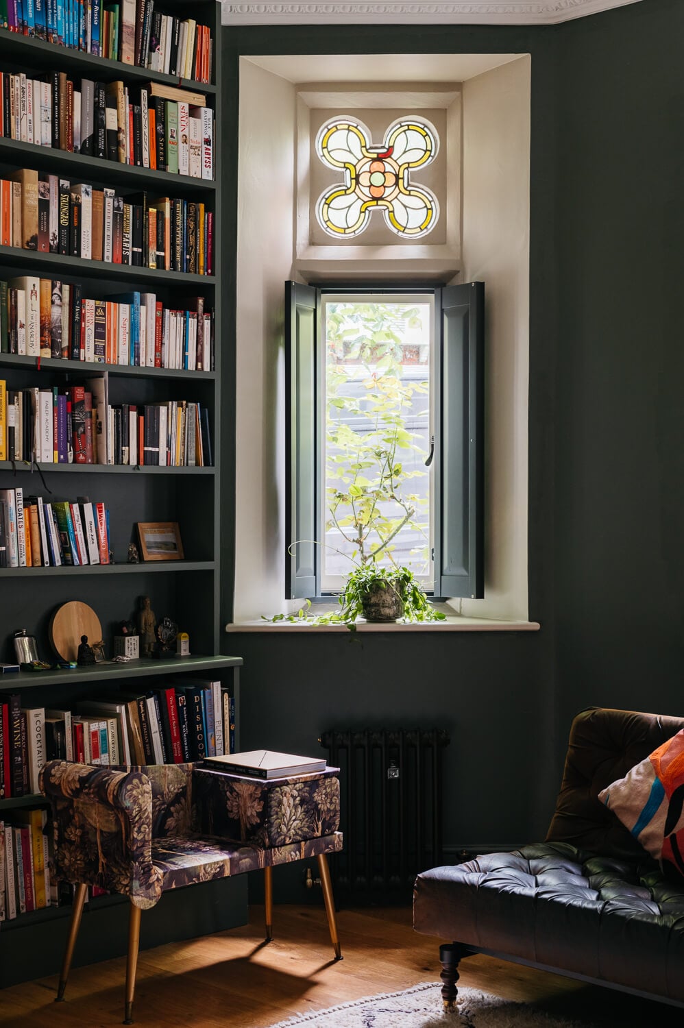 36 Home Library Ideas That Are A Book-Lover's Dream 25 tiny-reading-nook-dark-green-walls-bookcase-nordroom