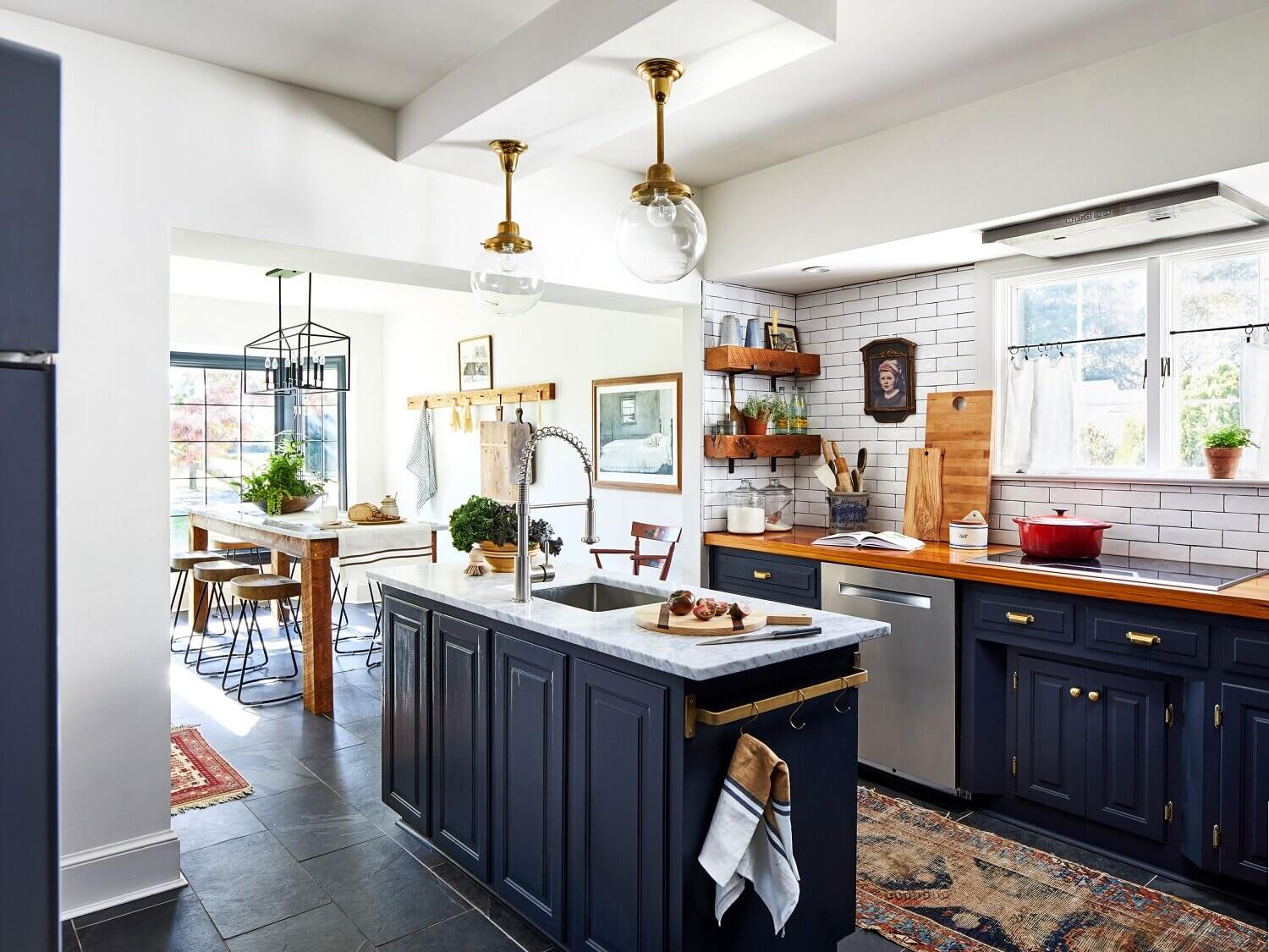 A 1924 Colonial Revival Filled With Charm and Thrift-Store Finds 5 A1924ColonialRevivalFilledWithCharmandThrift StoreFinds TheNordroom4 A 1924 Colonial Revival Filled With Charm and Thrift-Store Finds