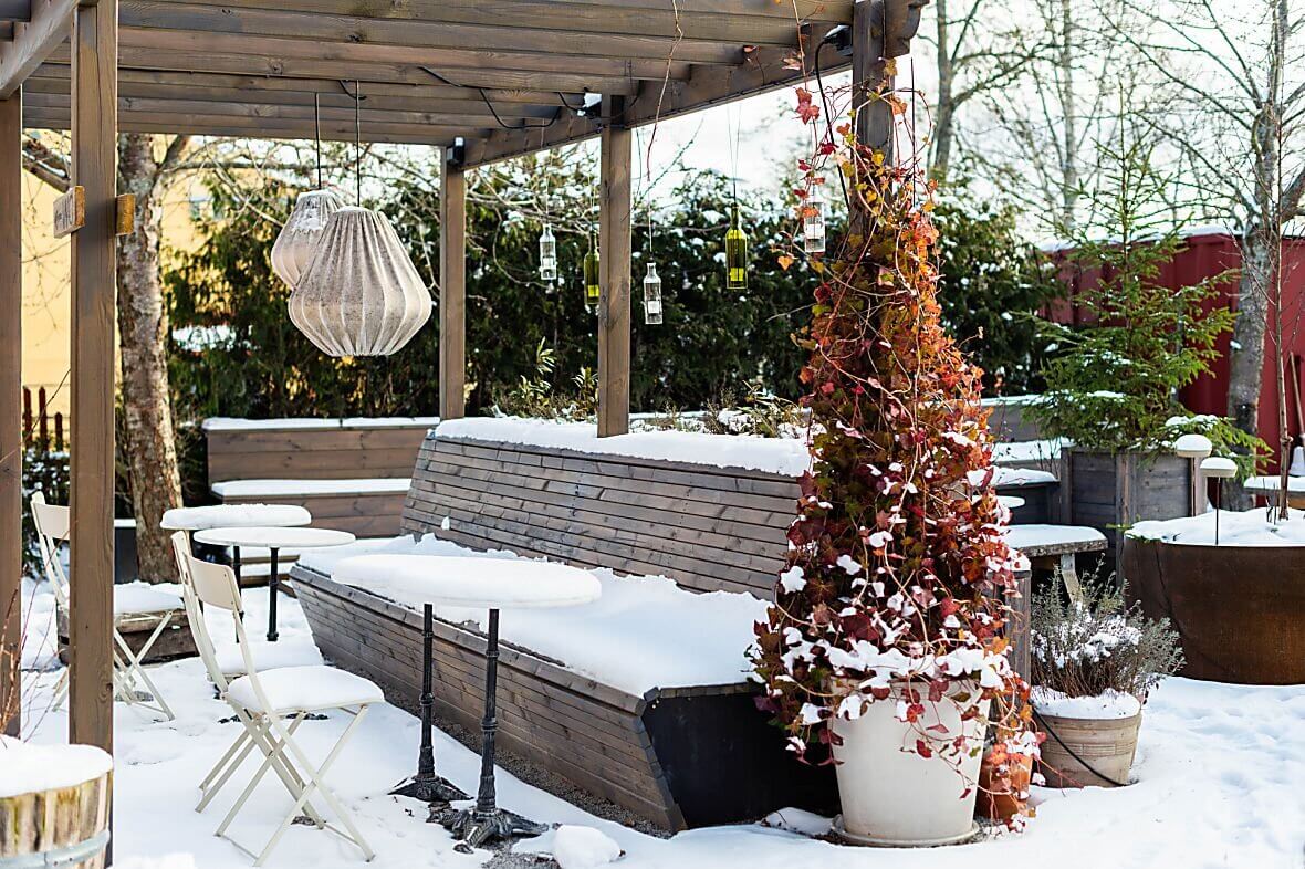 A Beautiful Chapel Conversion in Sweden 35 ABeautifulChapelConversioninSweden TheNordroom30 A Beautiful Chapel Conversion in Sweden