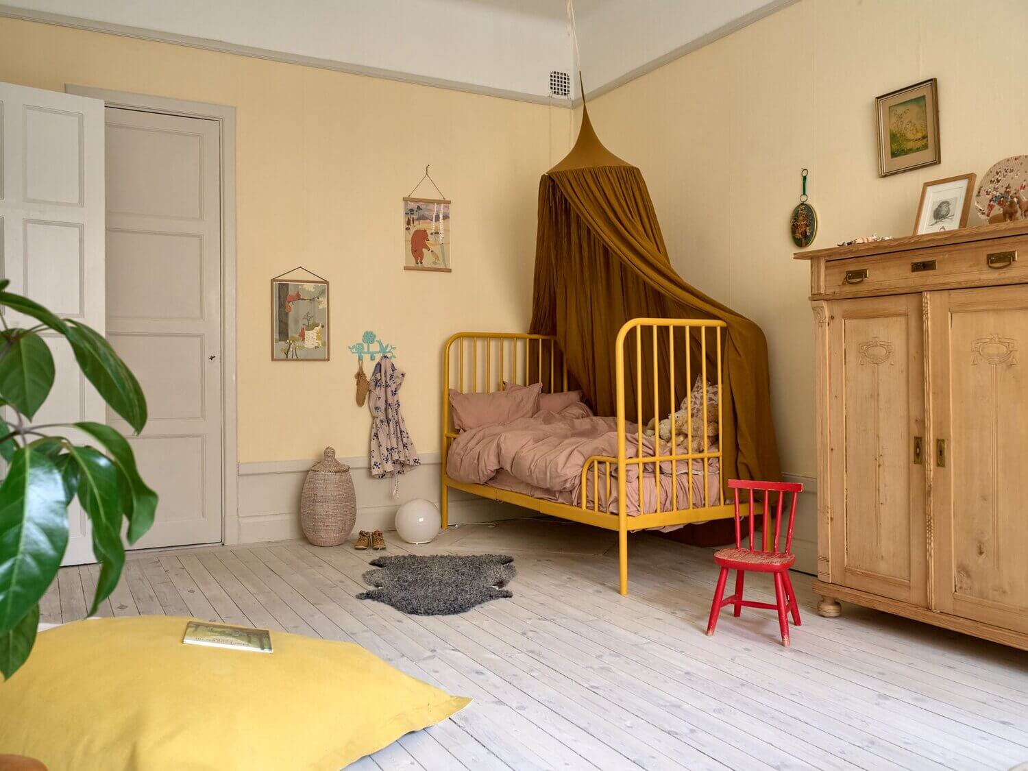 Glidden & PPG Color of the Year 2024: Limitless 14 AScandinavianApartmentPaintedInSoftColorTones TheNordroom25 Glidden & PPG Color of the Year 2024: Limitless