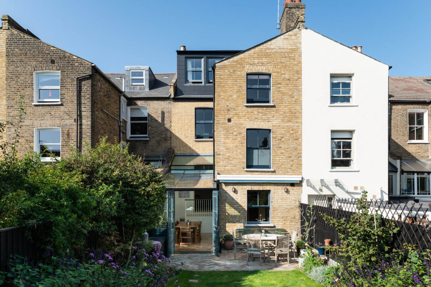 A Victorian Townhouse in London With A Pink Music Room 21 AVictorianHouseinLondonwithaPinkMusicRoom TheNordroom20 A Victorian Townhouse in London With A Pink Music Room
