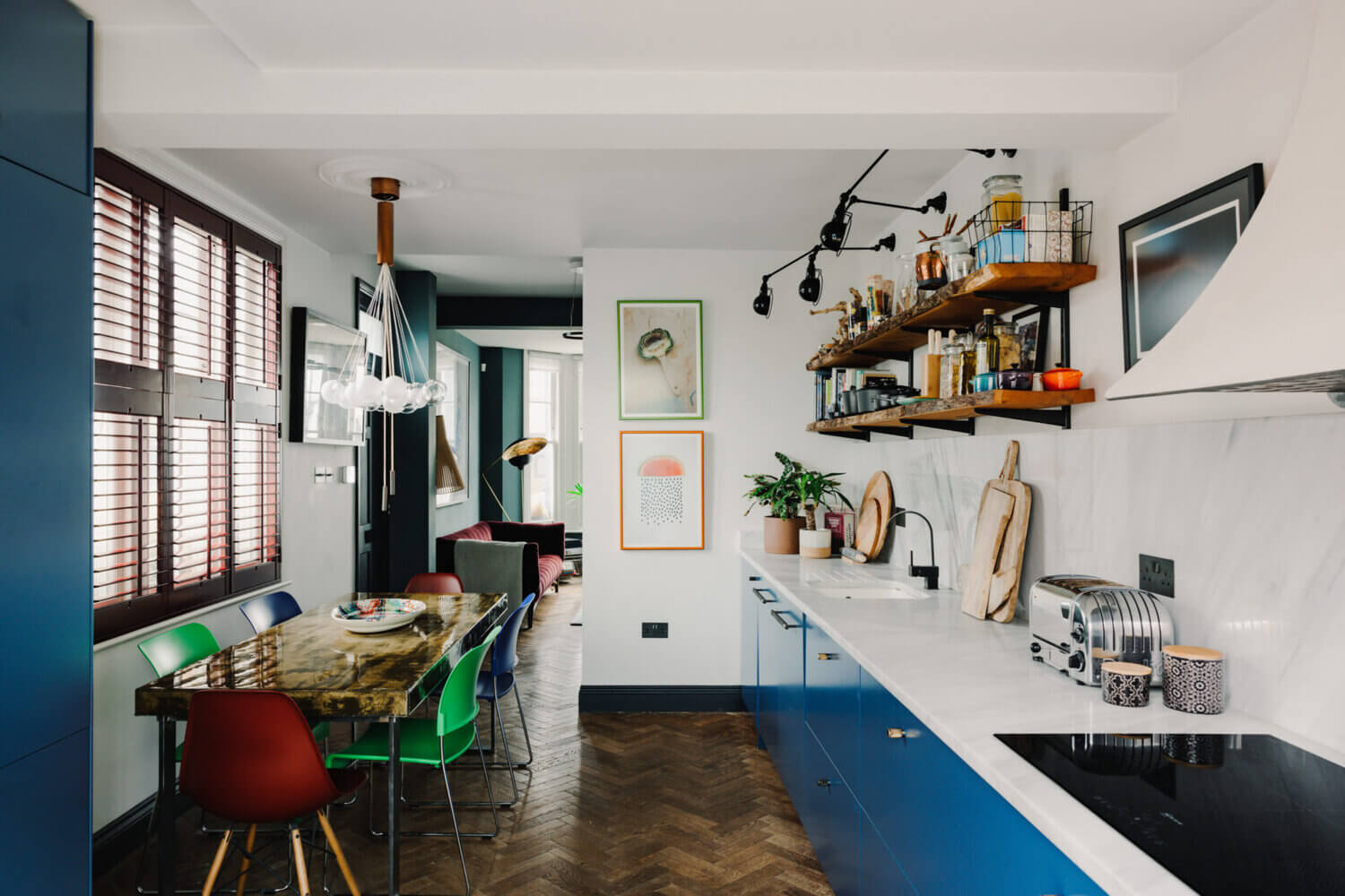 An Eclectic Narrow Blue House in London 5 AnEclecticBlueHouseinLondon TheNordroom4 An Eclectic Narrow Blue House in London