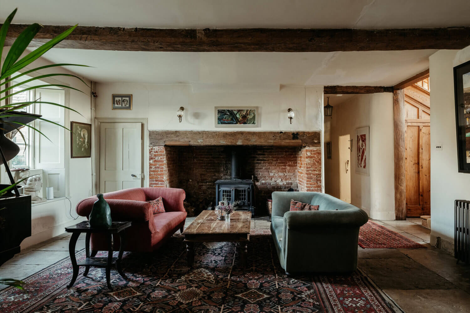 Hunston Manor House: A Renovated 17th-Century Property in West Sussex 1 HunstonManorHouseARenovated17th CenturyPropertyinWestSussex TheNordroom Hunston Manor House: A Renovated 17th-Century Property in West Sussex