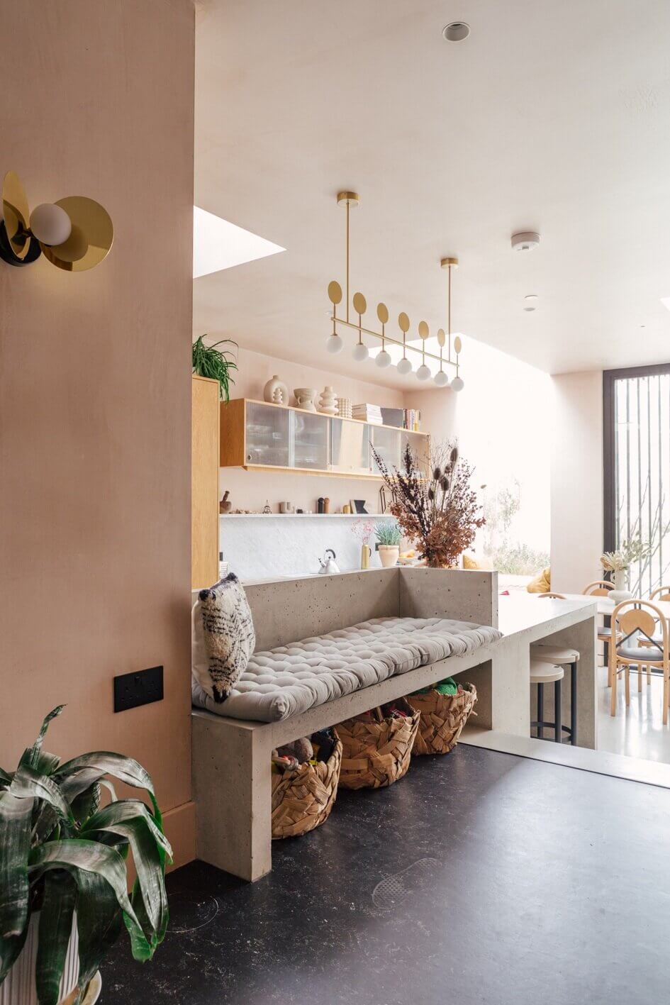 A Victorian Terrace House With Modern Kitchen Extension And Color Touches 11 pink-victorian-terrace-house-modern-extension-nordroom