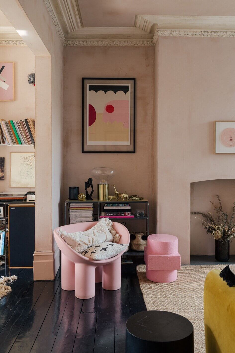 A Victorian Terrace House With Modern Kitchen Extension And Color Touches 2 pink-victorian-terrace-house-modern-extension-nordroom