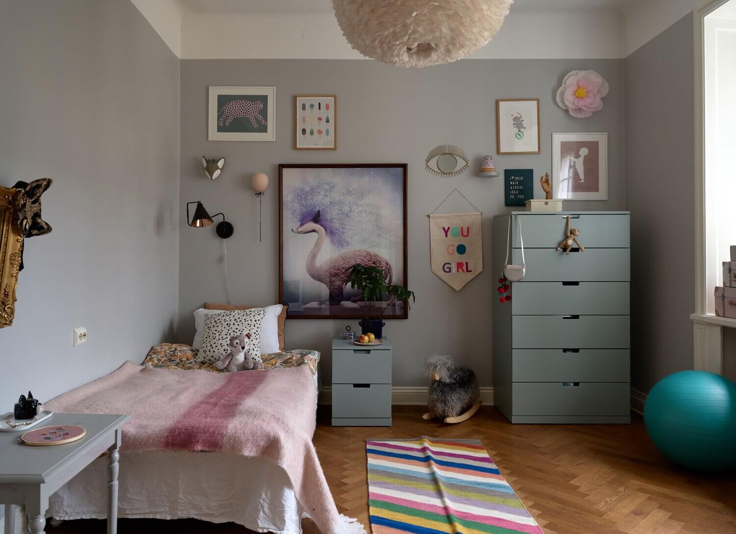 A Pink Kitchen In A Colorful Scandinavian Apartment 22 pink-kitchen-colorful-scandinavian-home-nordroom