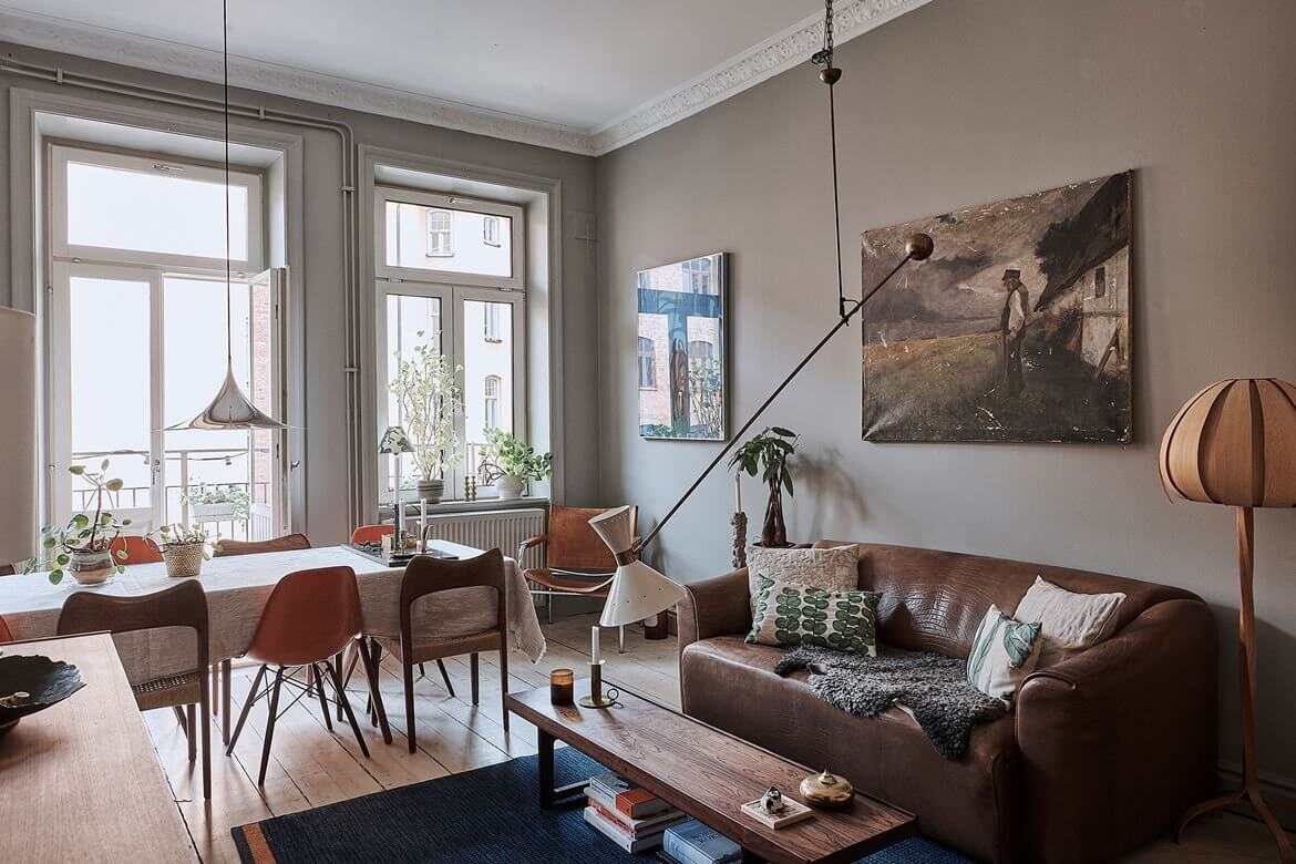 A Vintage Scandinavian Apartment With Dark Blue Bedroom 2 blue-vintage-scandinavian-apartment-nordroom