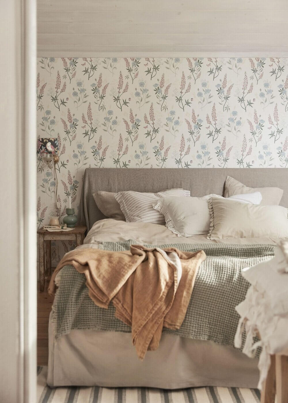 Elsa Billgren's Harmonious Vintage Summer House on Gotland 10 elsa-billgren-vintage-cottage-gotland-nordroom