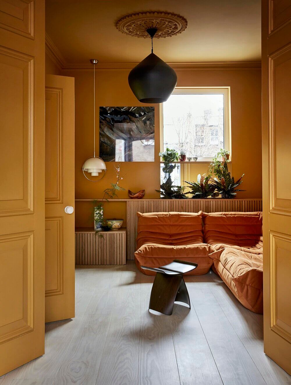 Trend Alert: 36x Color-Drenched Rooms 8 golden-yellow-living-room-walls-ceiling-color-trends-nordroom