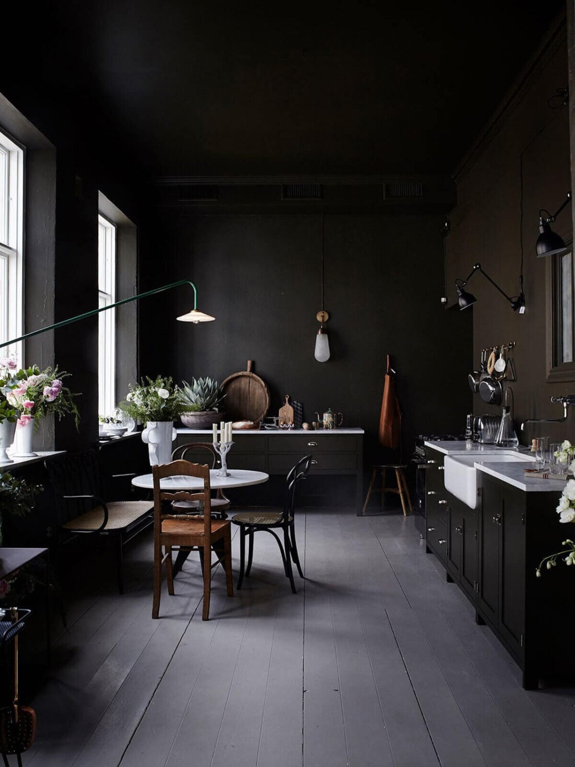 Paint it Black: Black Interior and Exterior Design Ideas 32 PaintitBlack DarkInteriorandExteriorDesignIdeas BlackKitchens TheNordroom Paint it Black: Black Interior and Exterior Design Ideas
