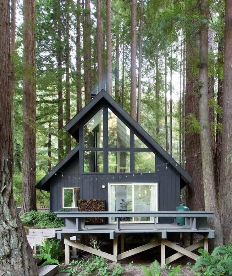 Paint it Black: Black Interior and Exterior Design Ideas 44 Paint it Black: Black Interior and Exterior Design Ideas