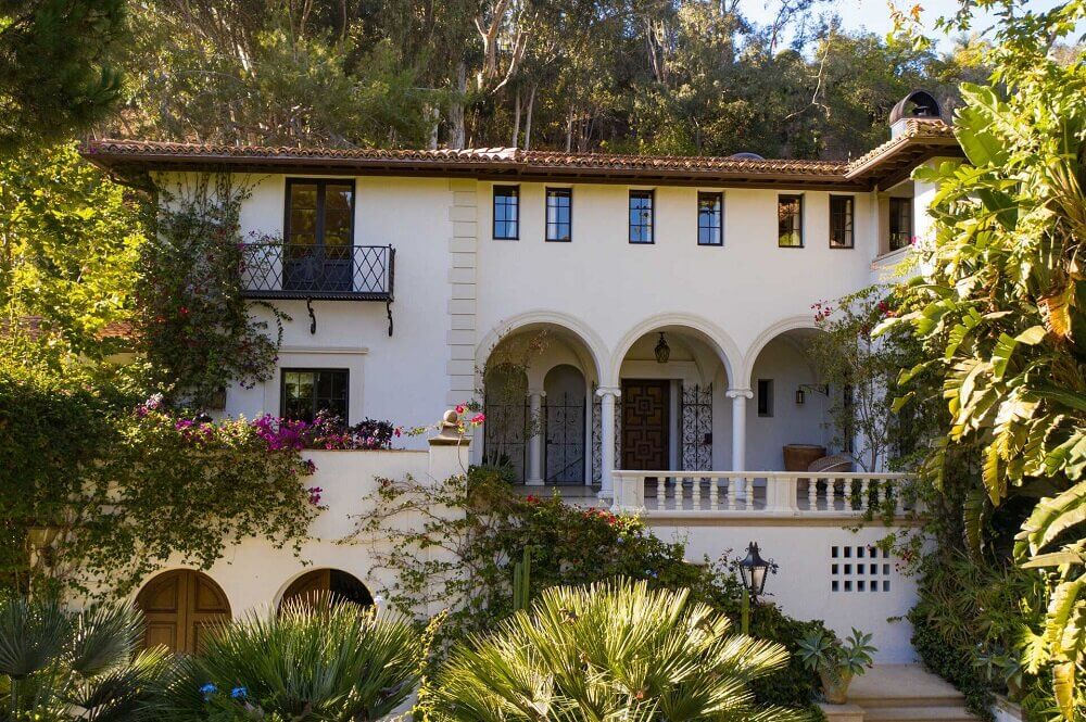 A 1930s Mediterranean-Style Estate in Santa Monica 26 A1930sMediterranean StyleEstateinSantaMonica TheNordroom22 A 1930s Mediterranean-Style Estate in Santa Monica