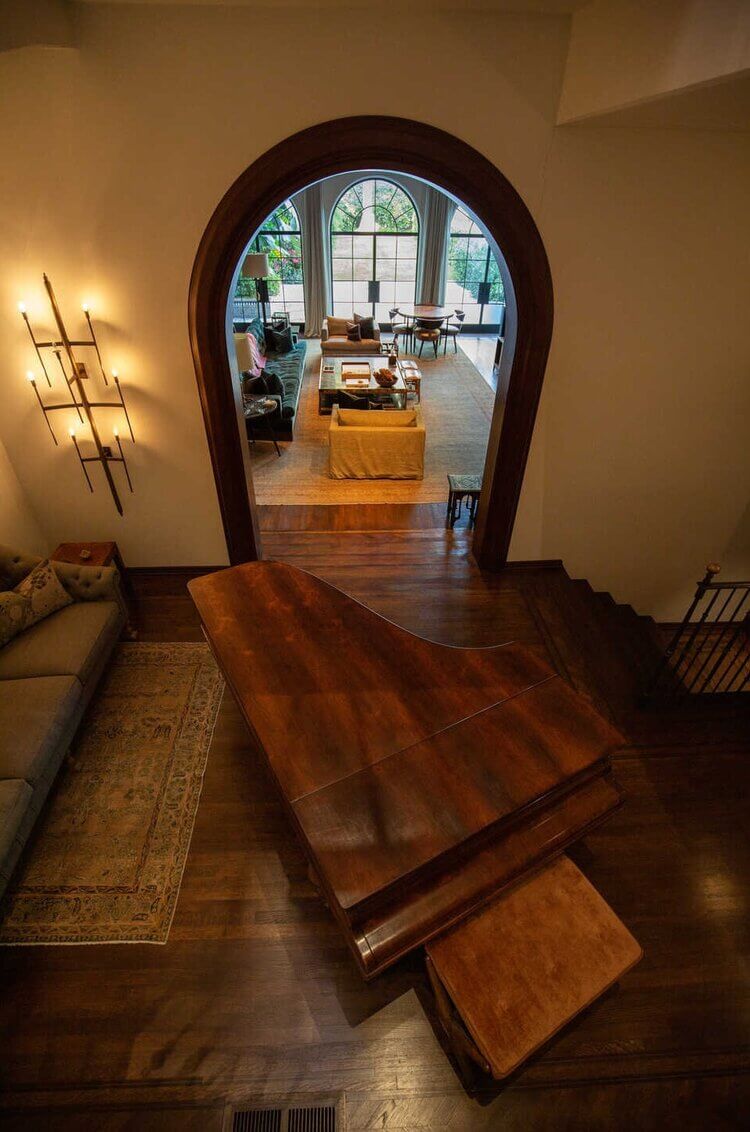 A 1930s Mediterranean-Style Estate in Santa Monica 5 A1930sMediterranean StyleEstateinSantaMonica TheNordroom5grid A 1930s Mediterranean-Style Estate in Santa Monica
