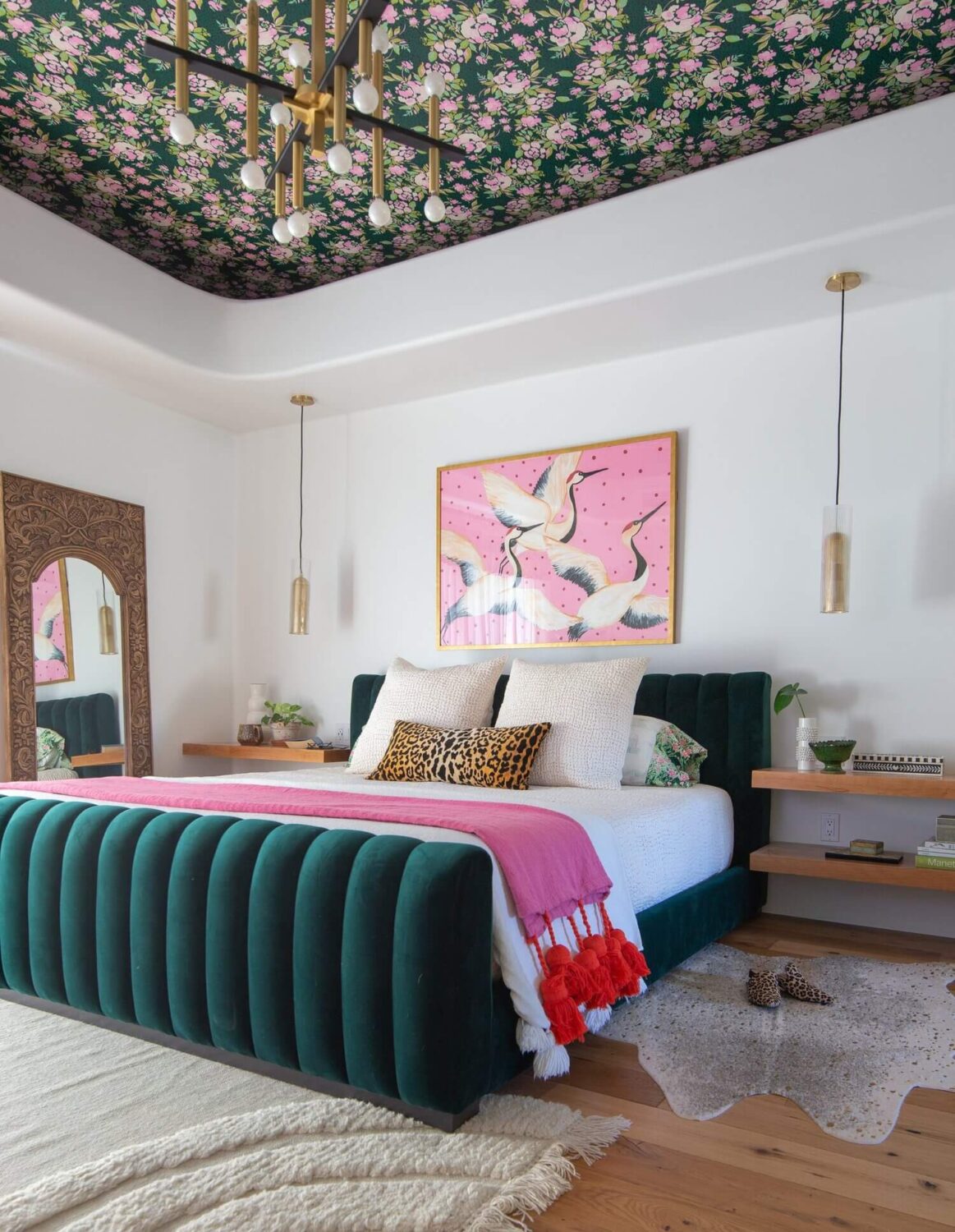 Sunday Favourites #6 10 AColorfulMaximalistBedroomwithWallpaperCeiling TheNordroom Sunday Favourites #6
