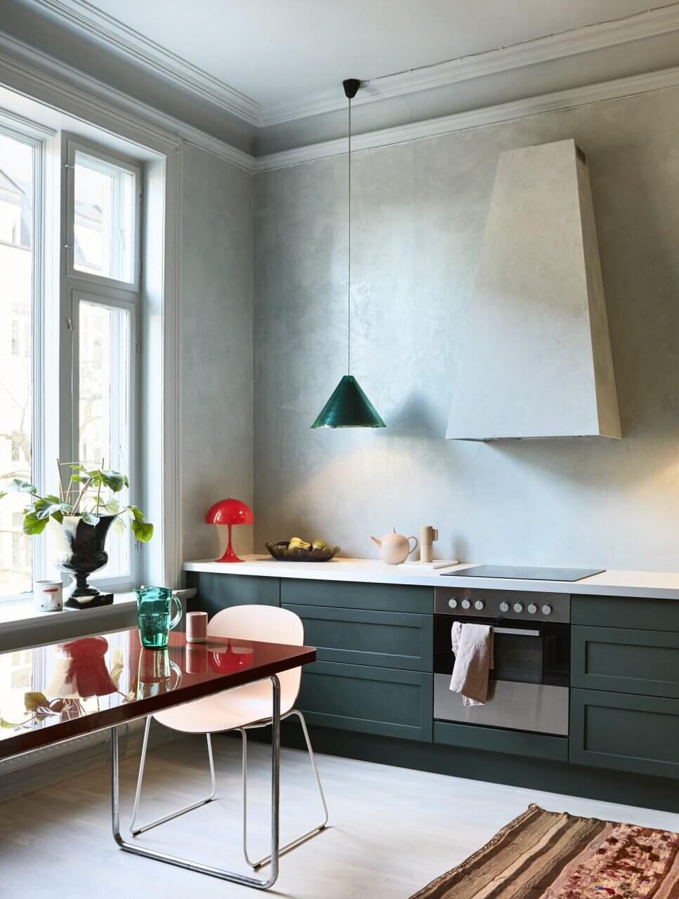 A Historic Apartment with Rich & Vibrant Color Combinations 8 historic-apartment-rich-vibrant-color-combinations-nordroom