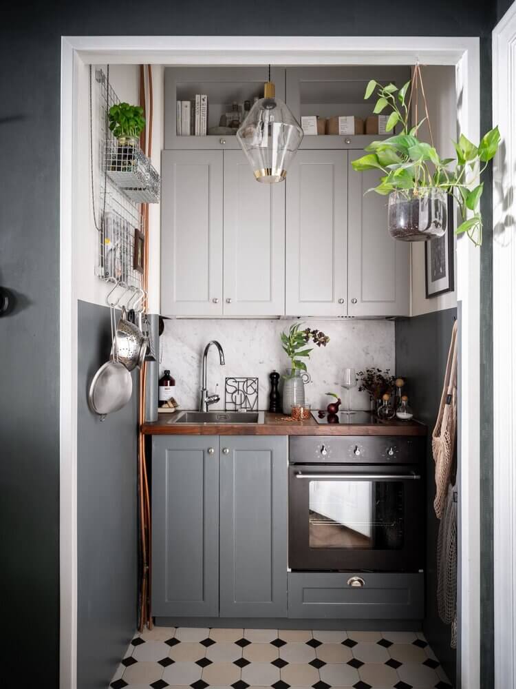 57 Stylish Two-Tone Kitchen Cabinet Ideas 38 two-tone kitchen cabinets ideas