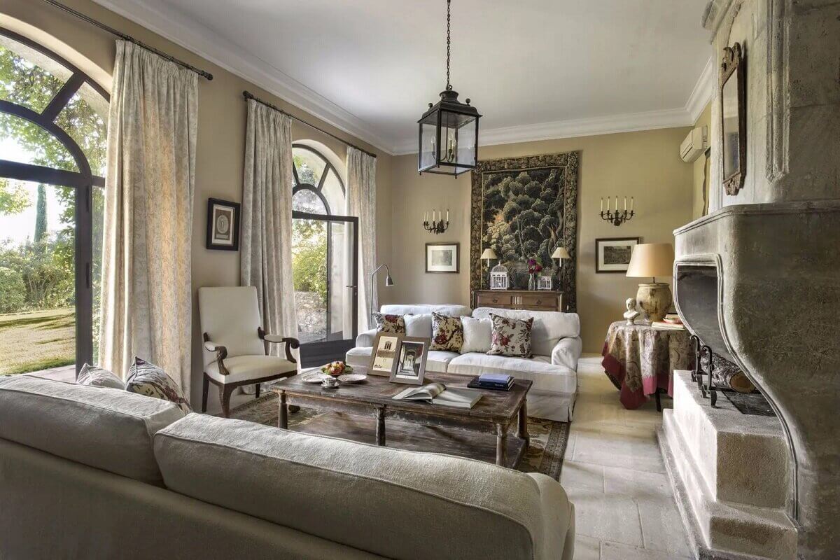 For Sale: A Beautiful 16th-Century Bastide in the Provence 4 16th-century-bastide-provence-nordroom