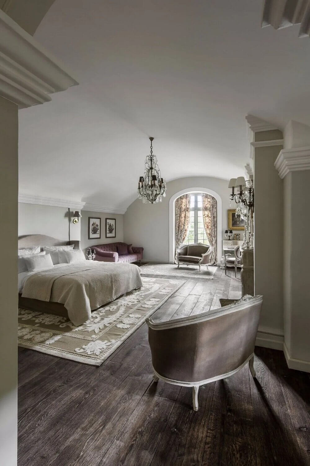 For Sale: A Beautiful 16th-Century Bastide in the Provence 5 16th-century-bastide-provence-nordroom