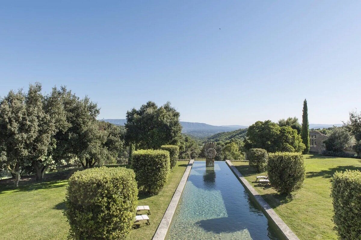 For Sale: A Beautiful 16th-Century Bastide in the Provence 6 16th-century-bastide-provence-nordroom