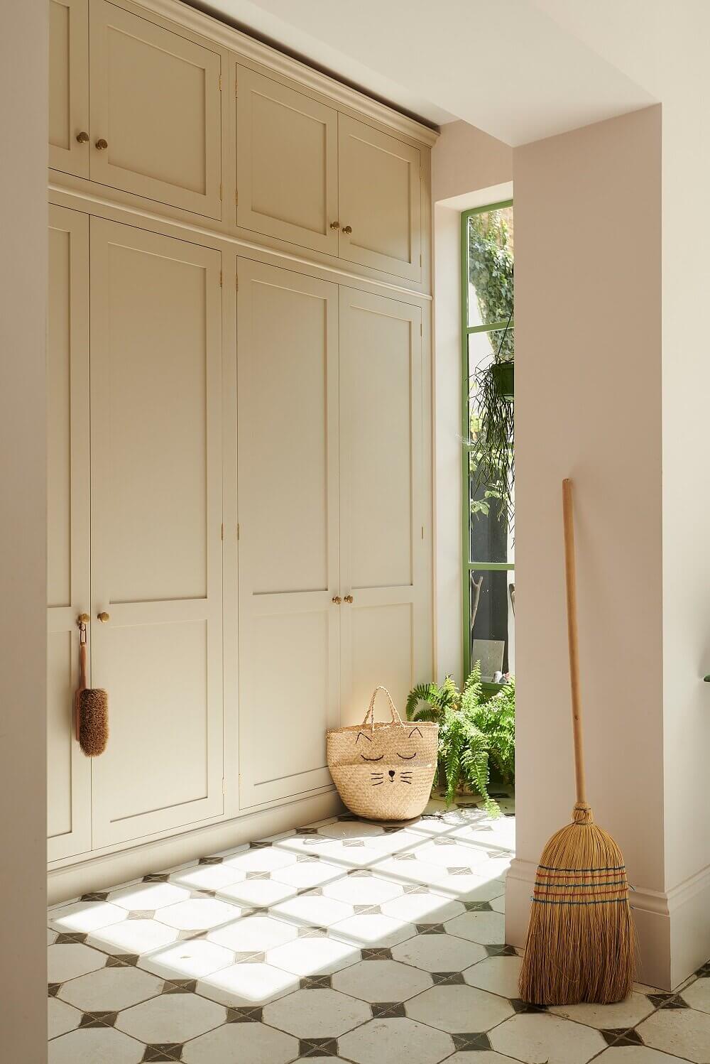Wes Anderson Meets Provence in a London Basement Kitchen 11 wes-anderson-meets-provence-london-basement-kitchen-nordroom