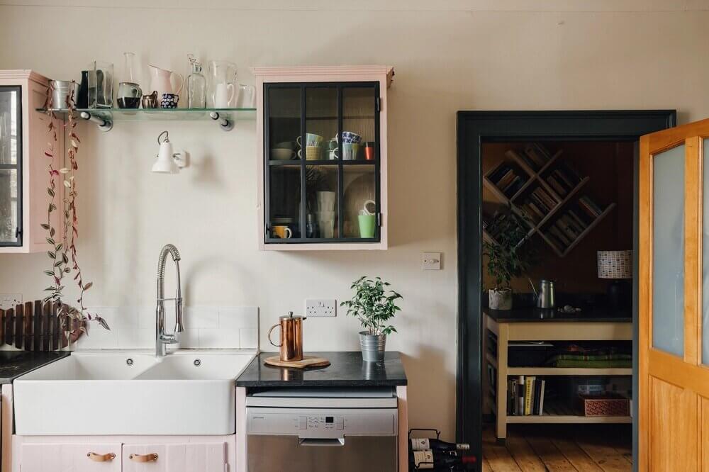 A Mid-Century Look for a London Maisonette 8 midcentury-maisonette-london-nordroom